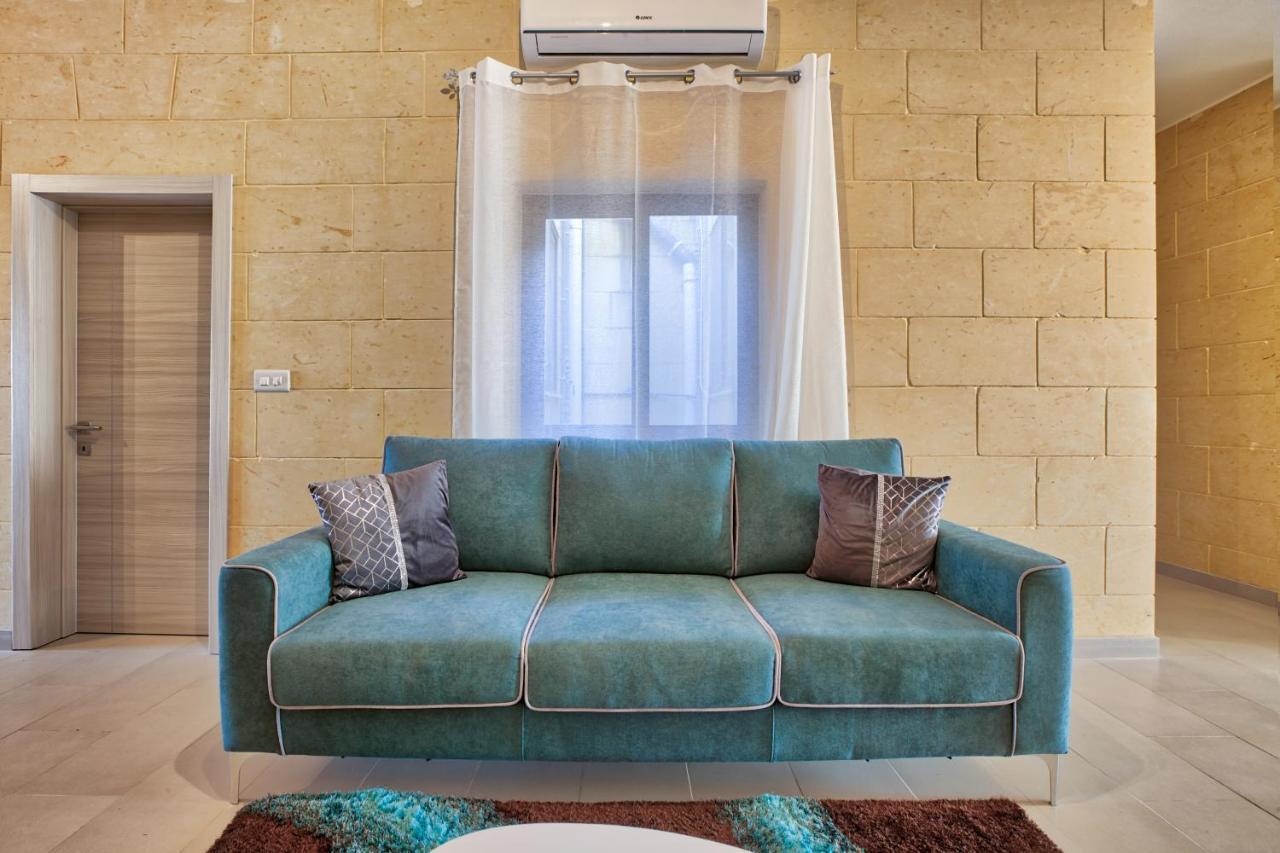 Апартаменты Summer Fields Penthouse With Amazing Views Саннат Экстерьер фото